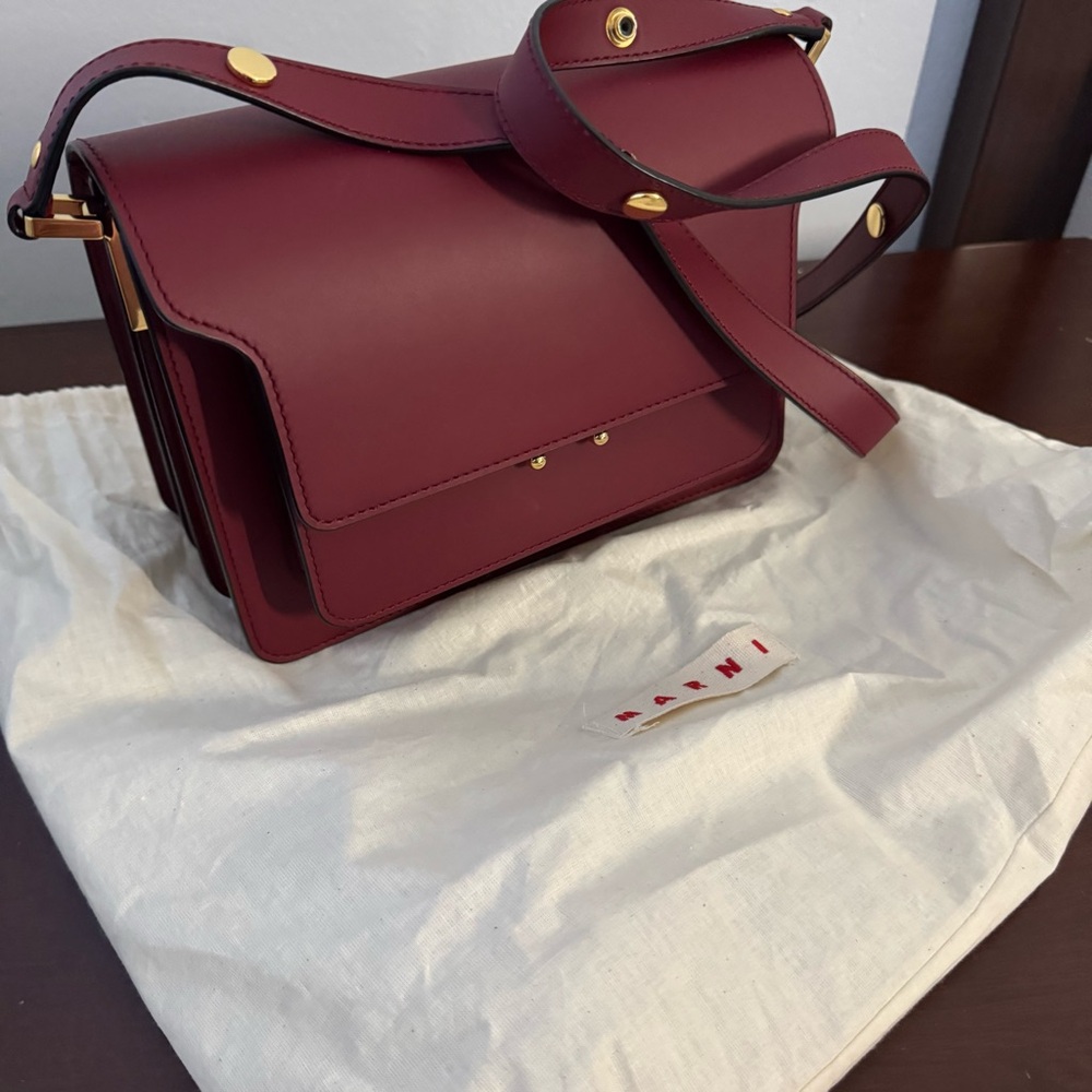 Marni Dark Red Trunk Medium Adjustable Strap Shoulder Bag